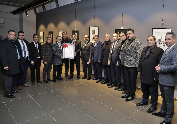‘ÇİZGİLERLE AYNTAB’ SERGİSİ AÇILDI