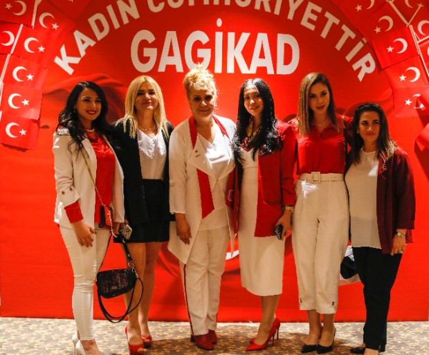 GAGİKAD ''KADIN CUMHURİYETTİR'' SEMPOZYUMU