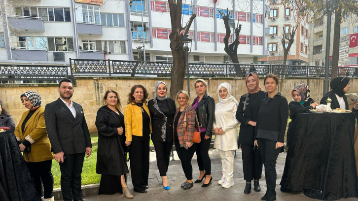 KATODER'in Liderliğinde Gaziantep’te Kadın Sivil Toplum Kuruluşları İşbirliği Çağrısı Yaptı