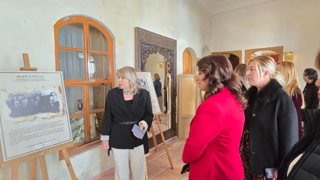 GİKAD Cumhuriyetin Kadınlarını Hatıra Defterinden Günümüze Taşıdı