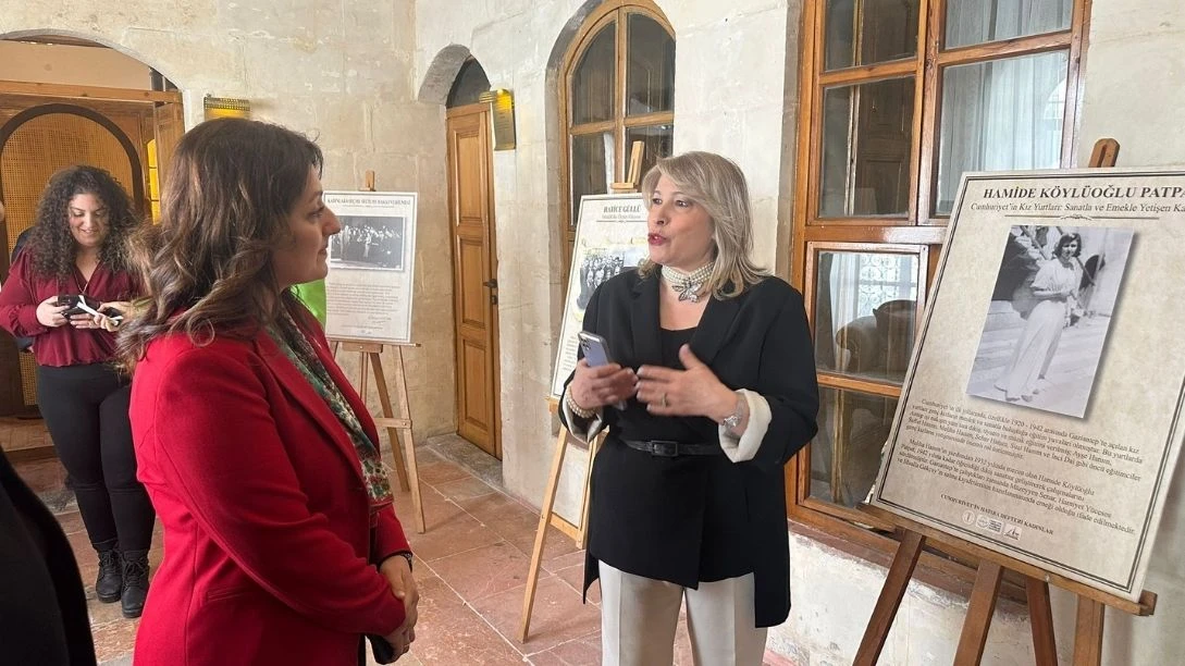 GİKAD Cumhuriyetin Kadınlarını Hatıra Defterinden Günümüze Taşıdı