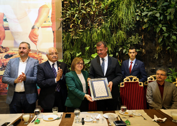 Büyükşehir ve Besni Belediyesi "Kardeş Şehir" oldu