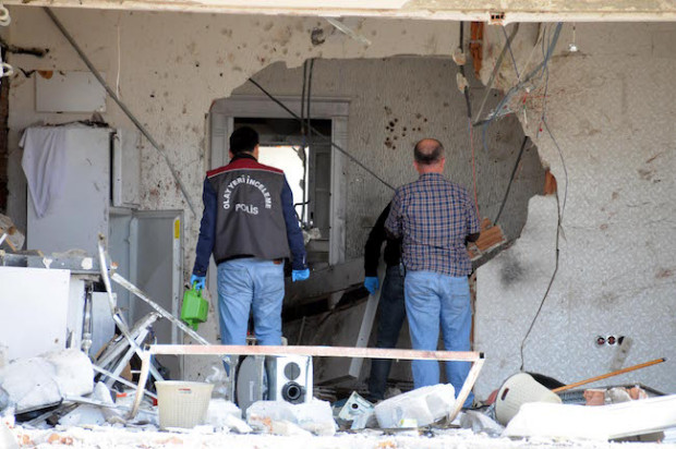 Gaziantep'te IŞİD hücre evine operasyon sırasında PATLAMA meydana geldi