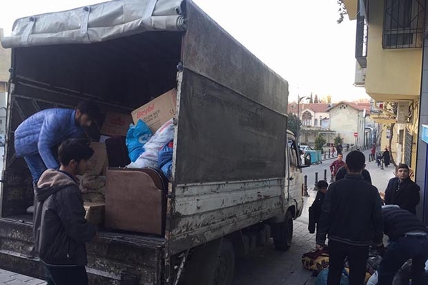 Gaziantep Ülkü Ocaklarından Türkmenlere yardım