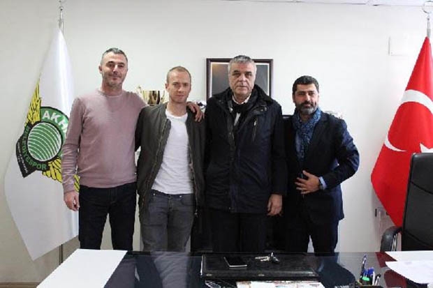 Gaziantepspor’dan giden Larsson, Akhisar Belediyespor'la anlaştı