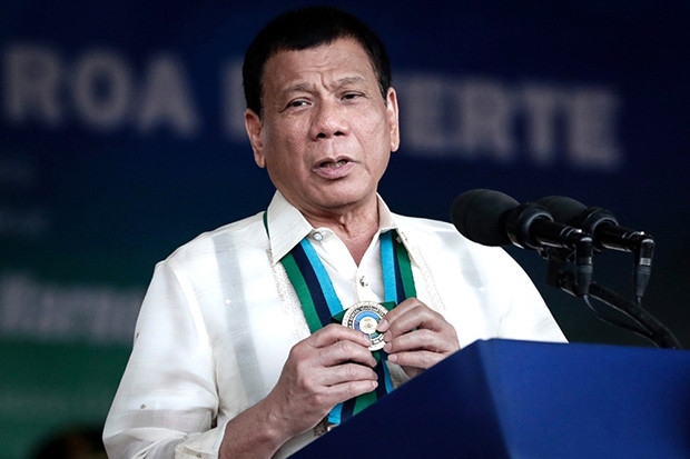 Filipinler Devlet Başkanından yeni itiraf