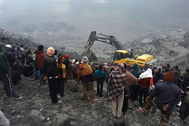 Kömür madeninde göçük: 5 ölü, 40 kişi mahsur