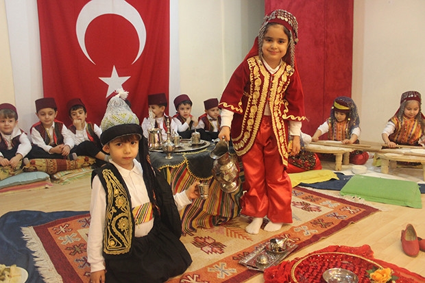 Minik öğrenciler Gaziantep kültürünü yaşattılar