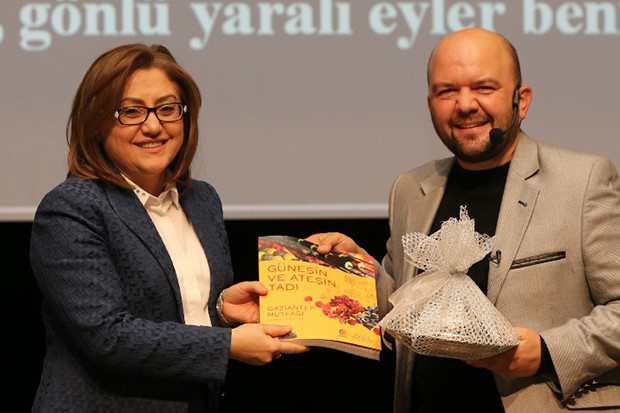 Uğurluel, selamlık sohbetlerde 'Yavuz Sultan Selim'i anlattı