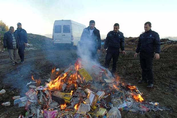 Tarihi geçmiş gıdalar imha edildi