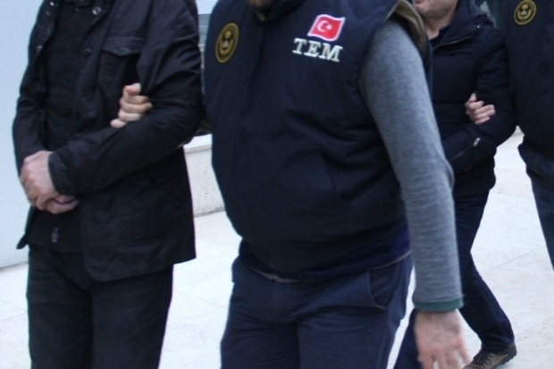 Gaziantep'te FETÖ operasyonu: 42'si polis 44 gözaltı