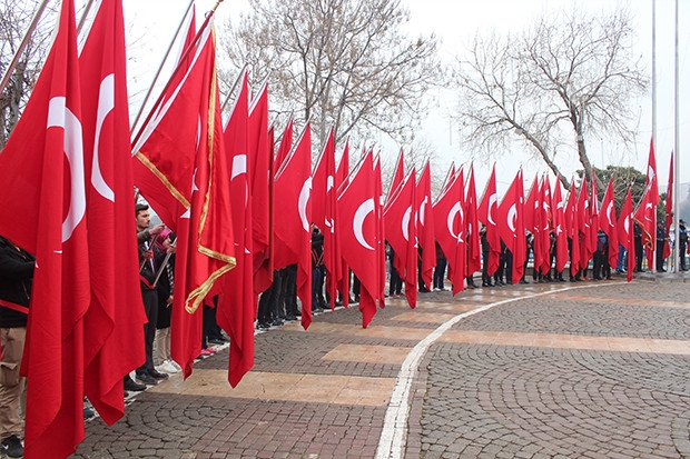 Coşkulu kutlama
