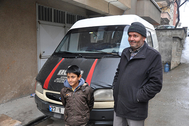 Gaziantep'te çalınan minibüs, bırakıldığı otoparkta bulundu