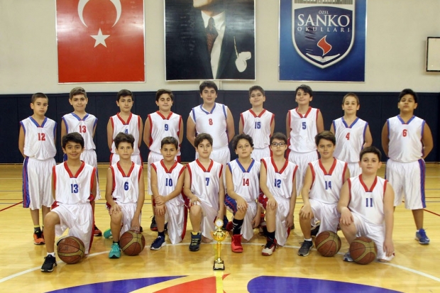 Özel Sanko Okullarının basketbol başarısı