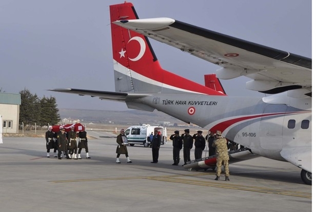 El Bab'ta şehit düşen 5 asker memleketlerine uğurlandı