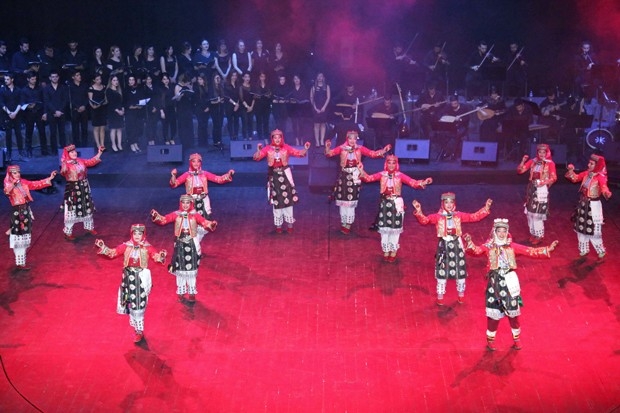 GAÜN’de Türk Halk Müziği Konseri ve Halk Oyunları Gecesi