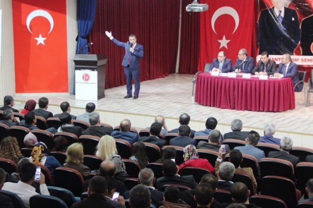 MHP Şehitkamil kongresinde tek liste
