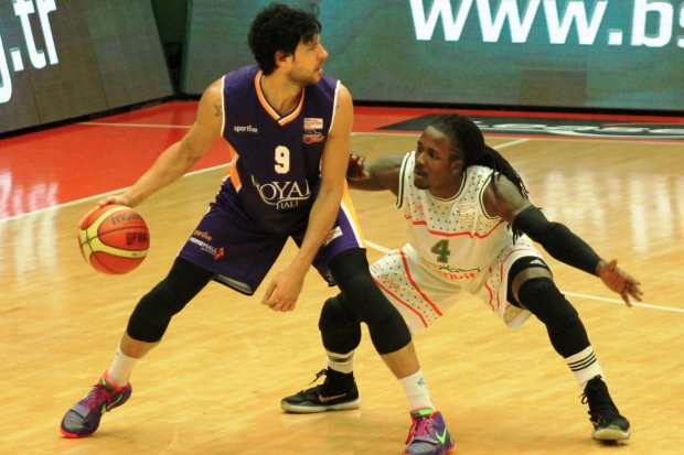 Banvit-Royal Halı Gaziantep Büyükşehir: 83-76