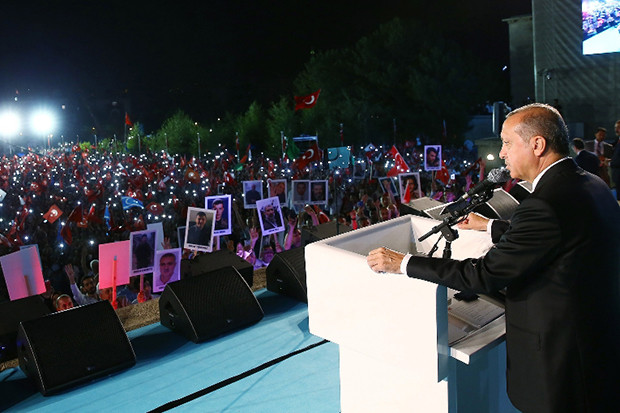 Cumhurbaşkanı Erdoğan, "Bundan sonra rahat yüzü göremeyecekler"