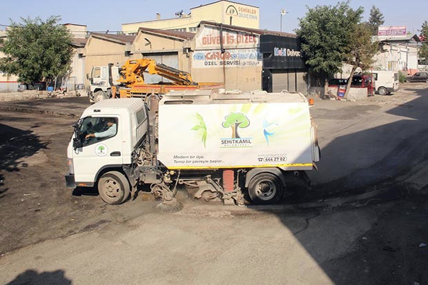 Şehitkamil Belediyesi'nden Küsget’te kapsamlı temizlik