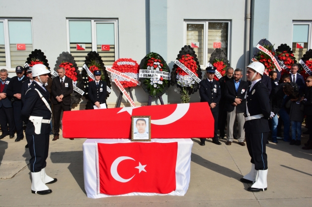 Polis memurunun cenazesi memleketi Gaziantep’e uğurlandı