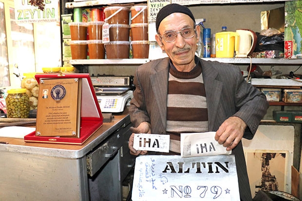 Yarım asırdır bu işi yapıyor