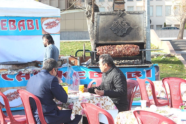 Yöresel ürünlere büyük ilgi