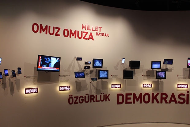 Demokrasi Müzesine büyük ilgi
