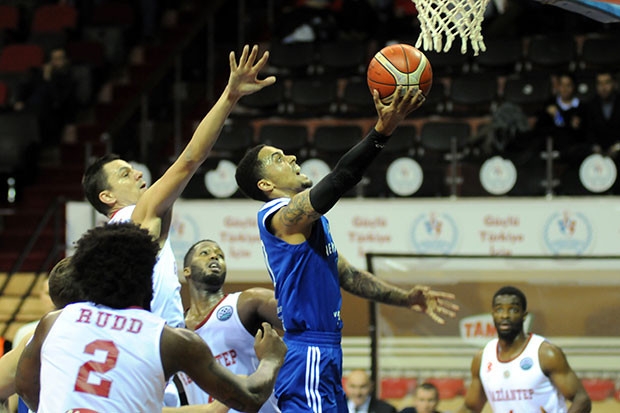 Gaziantep Basketbol kendine geldi