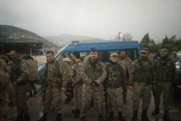 15 köy korucusu Afrin'e yola çıktı