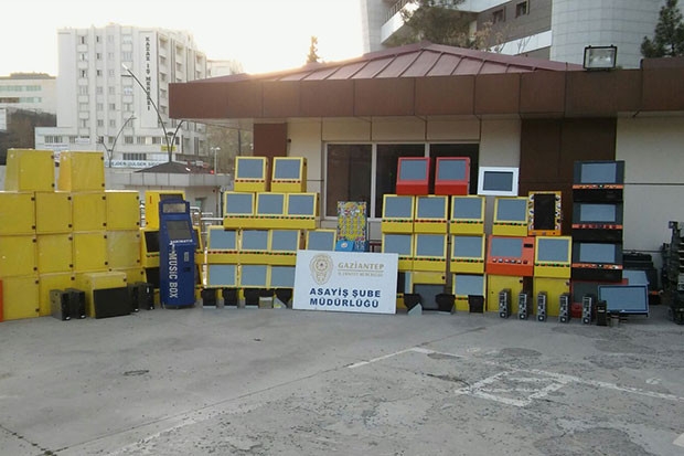 Gaziantep'te kumar makinesi imalathanesine operasyon