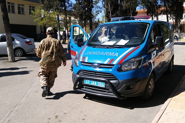 Patlayan su borusunu onarmak için kazdığı çukur, oğlunun mezarı oldu