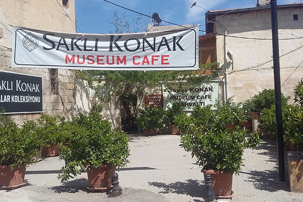 Saklı Konağa bahar erken geldi