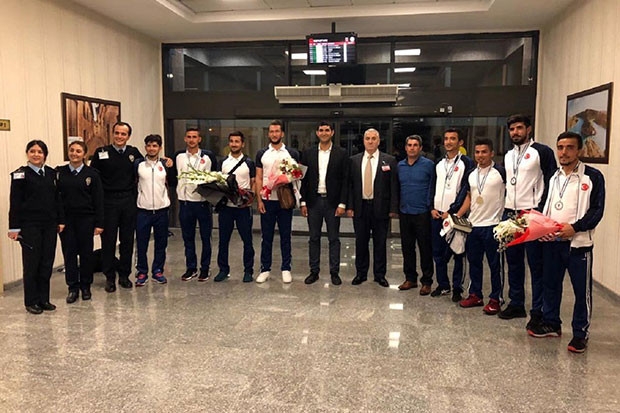 Avrupa şampiyonları Gaziantep'e döndü