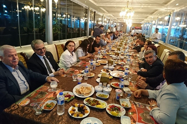 Yükümlüler iftarda buluştu