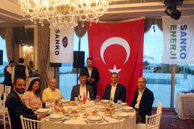 Sanibey barajı ve HES çalışanları iftarda buluştu