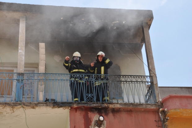 Suriyeli ailenin evinde yangın çıktı