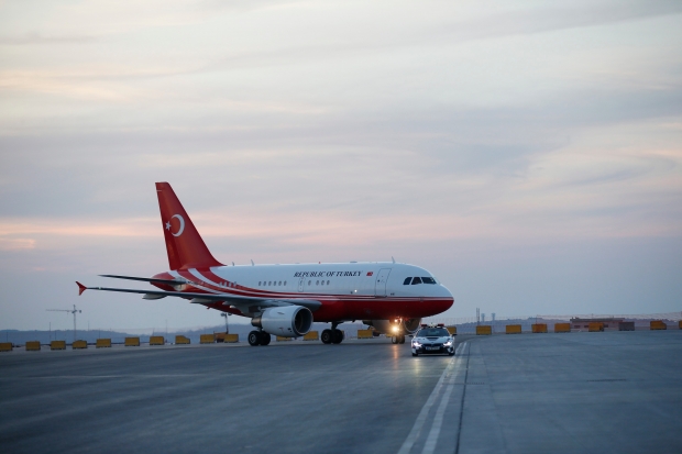 3. havalimanına ilk uçak Gaziantep’ten