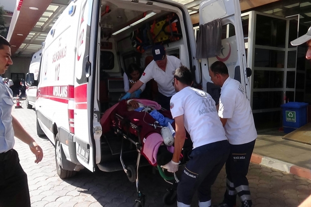 Afrin’deki patlamada yaralananlar Türkiye’ye getiriliyor