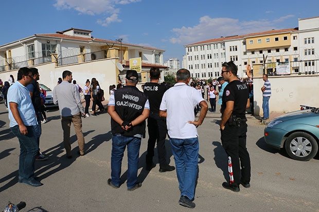 Polis okul çevresinde kuş uçurtmuyor