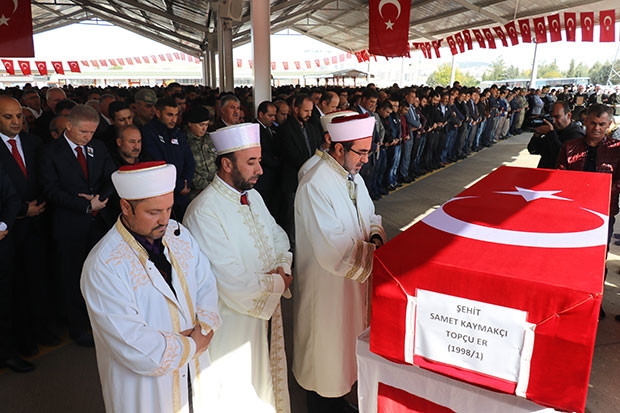 Gaziantep şehidi son yolculuğuna uğurlandı