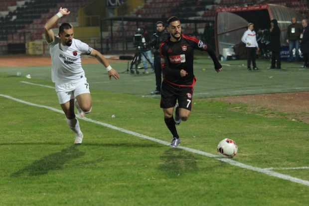 GAZİANTEPSPOR: 3 - GÖLCÜKSPOR: 2