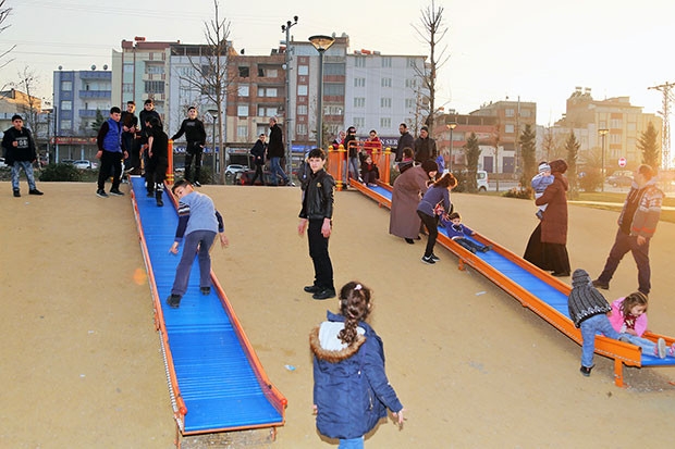 Şehitkamil’de parklar cıvıl cıvıl