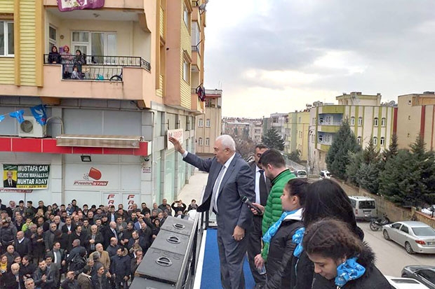 Celal Doğan seçim ofisinin açılışına katıldı