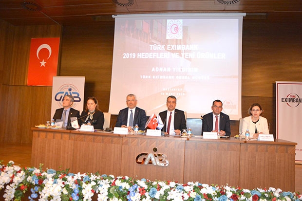 Türk Eximbank yeni ürünlerini tanıttı