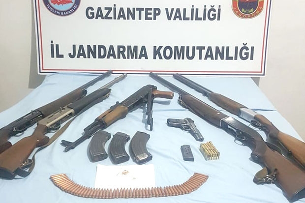 Jandarmadan silah kaçakçılarına operasyon