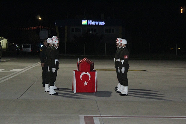 Şehit Koca askeri törenle memleketine uğurlandı