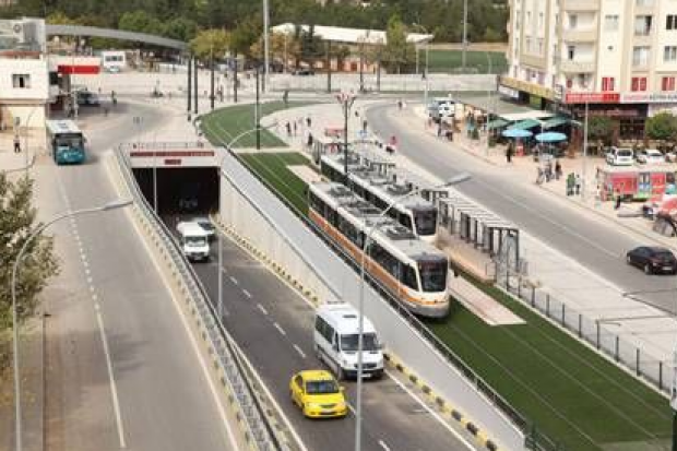 Gaziantep'te tramvay yolunda dehşet