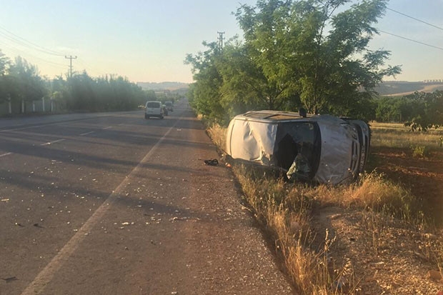 Gaziantep'te iki araç çarpıştı: 5 yaralı