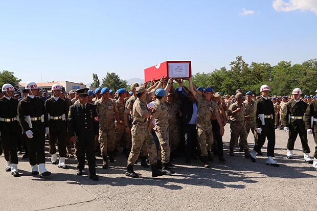 Teröristlerin 4 yıl önce kaçırdığı Uzman Çavuş Polat'ın naaşına ulaşıldı